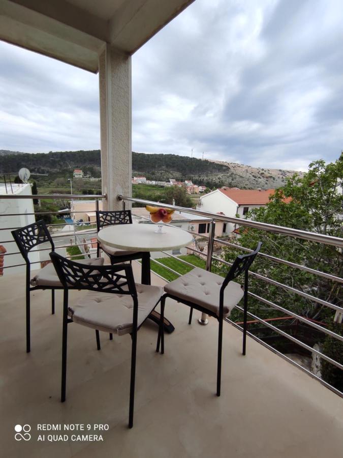 Apartmani Lidija Lopar Exterior foto