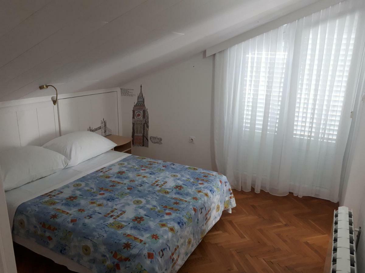 Apartmani Lidija Lopar Exterior foto